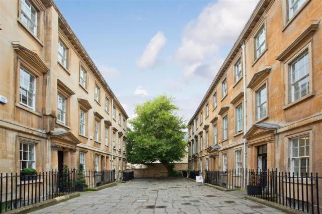The Courtyard Apartments No.9 Bath Buitenkant foto